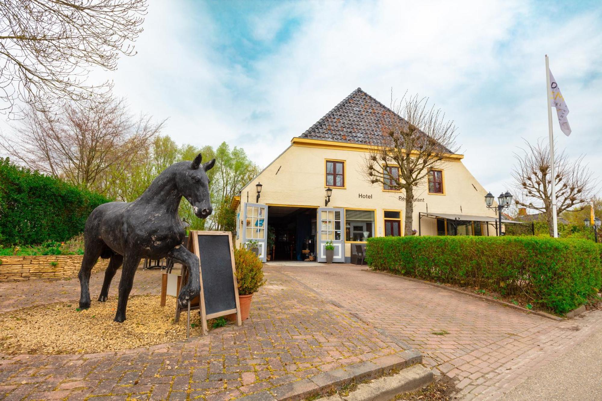 فندق De Oude Smidse Westernieland المظهر الخارجي الصورة